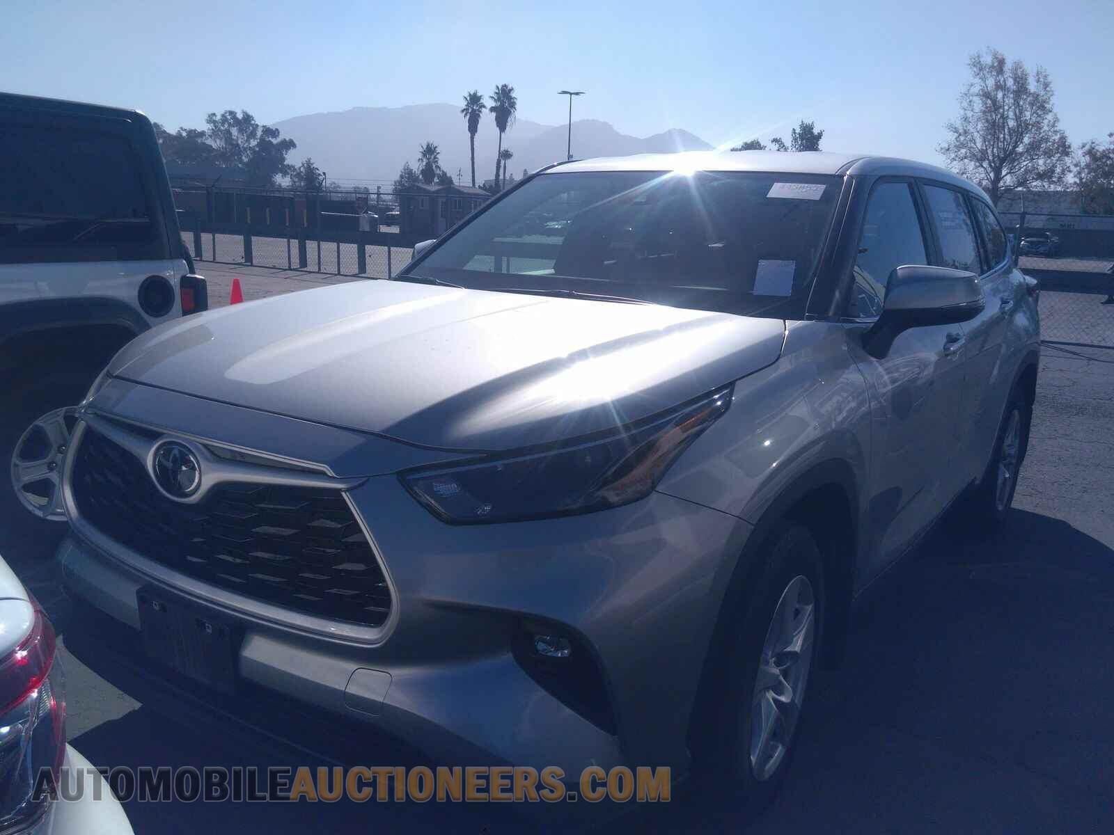 5TDKDRBH8PS503352 Toyota Highlander 2023