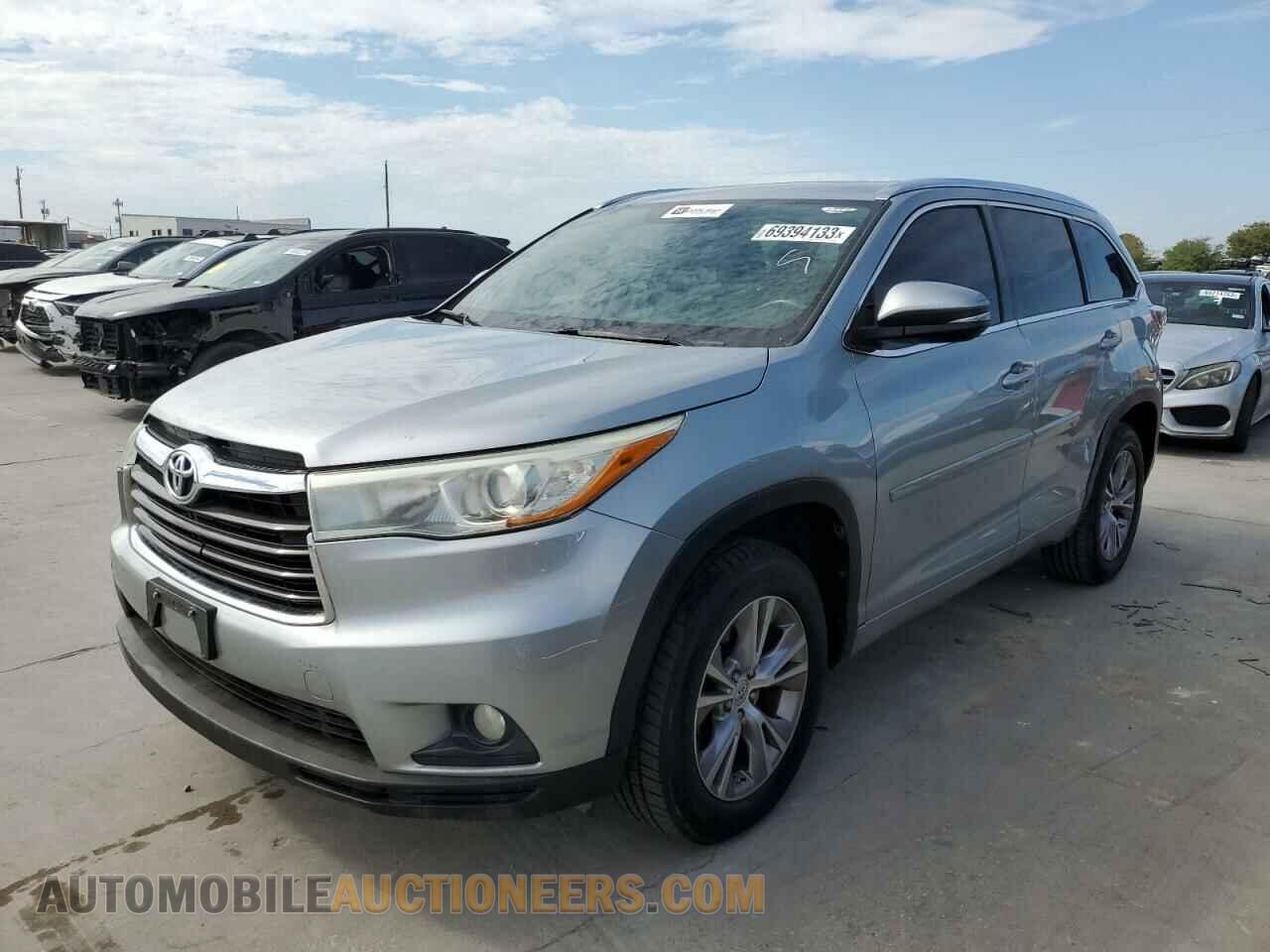 5TDKKRFH9FS105484 TOYOTA HIGHLANDER 2015
