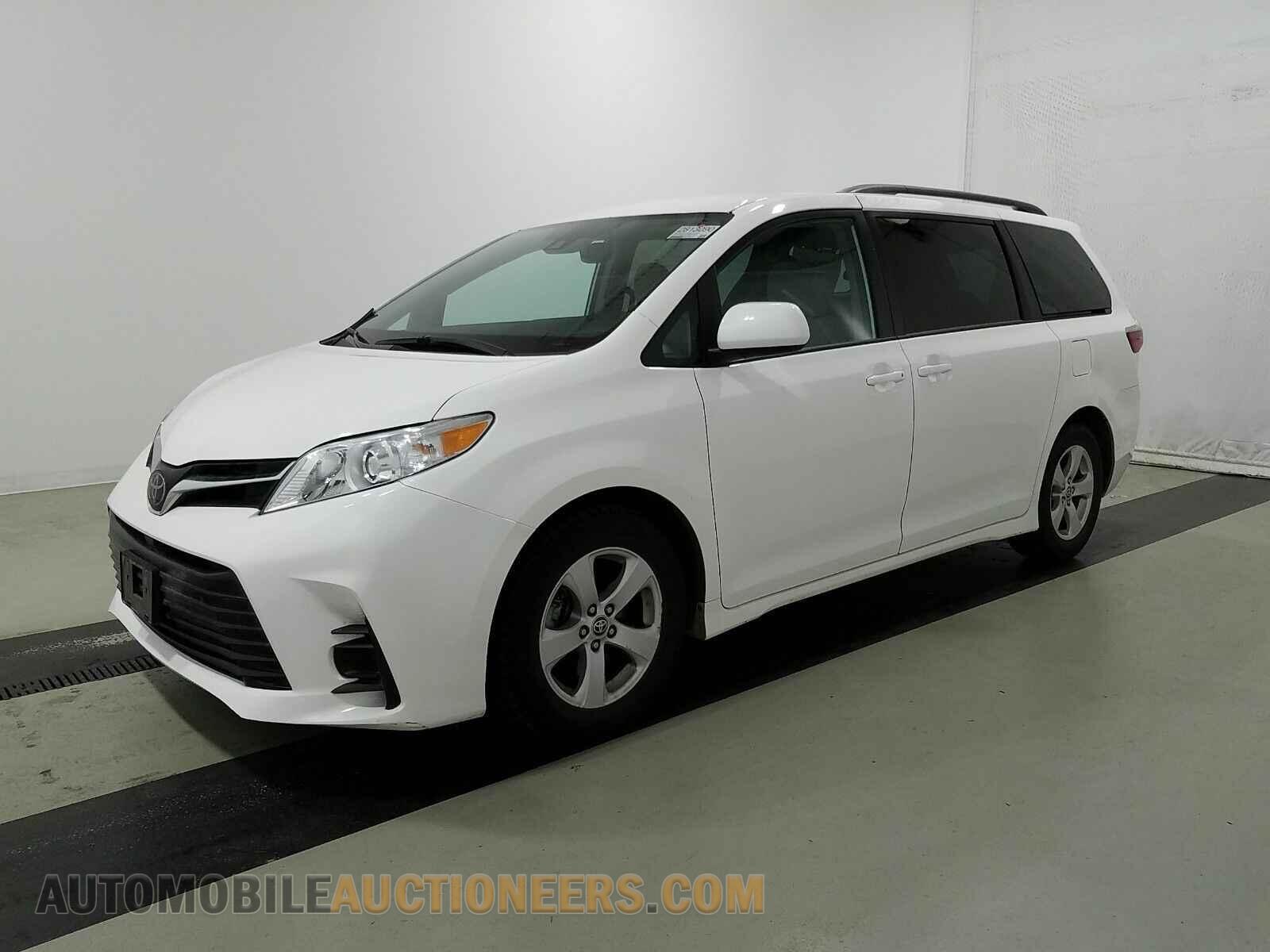 5TDKZ3DC7LS065708 Toyota Sienna LE 2020