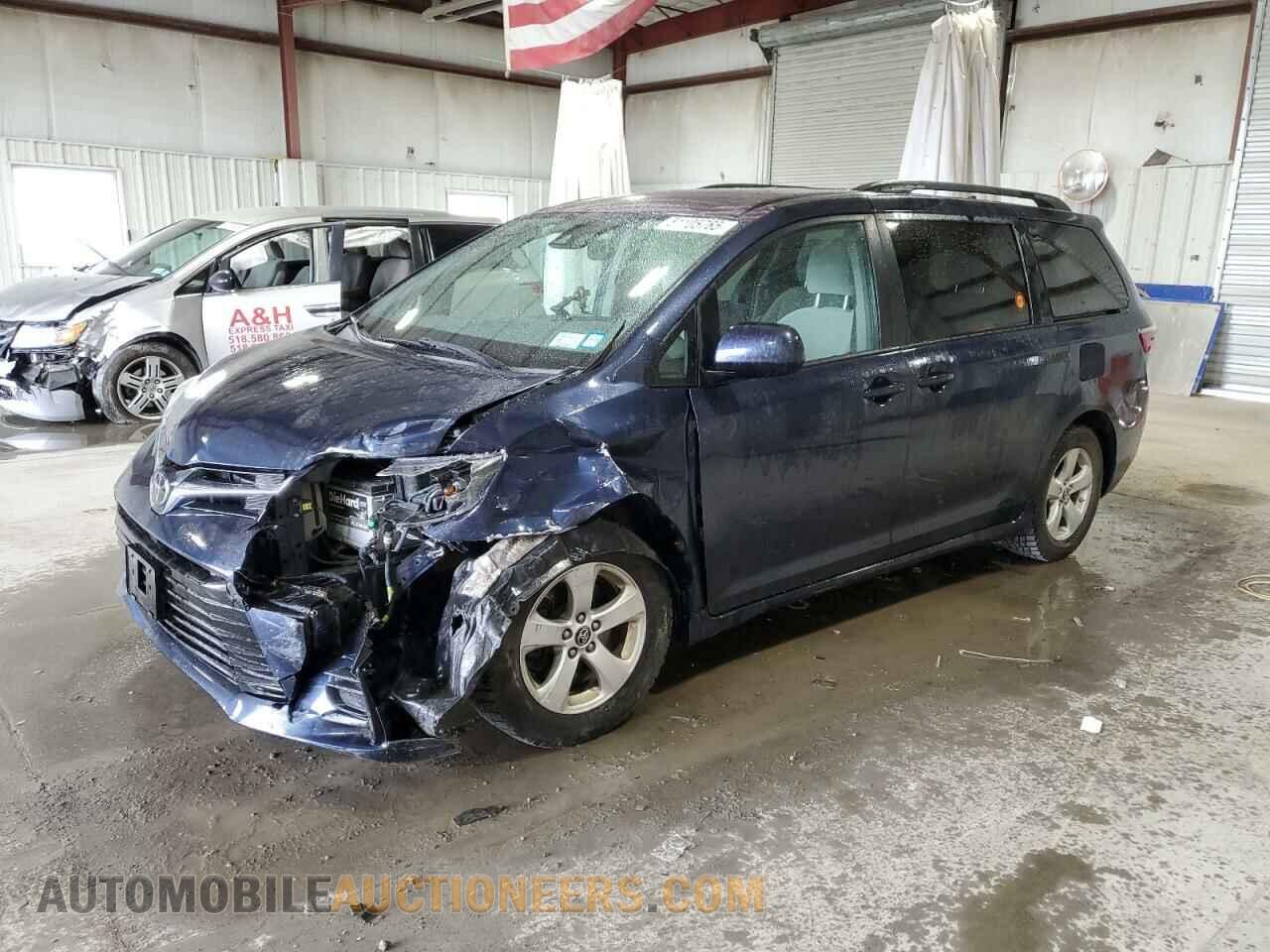 5TDKZ3DC9JS919210 TOYOTA All Models 2018
