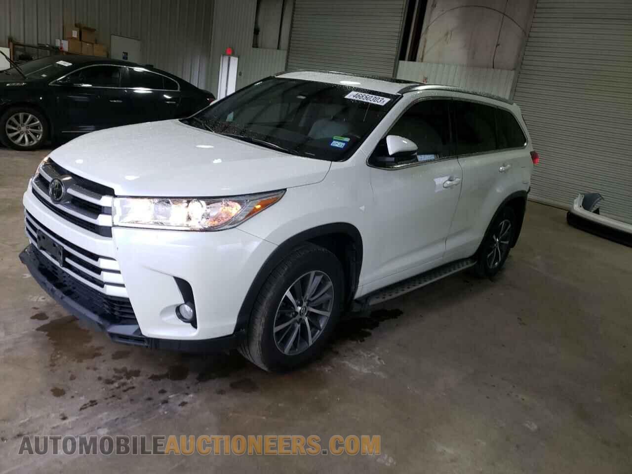 5TDKZRFH0JS541841 TOYOTA HIGHLANDER 2018