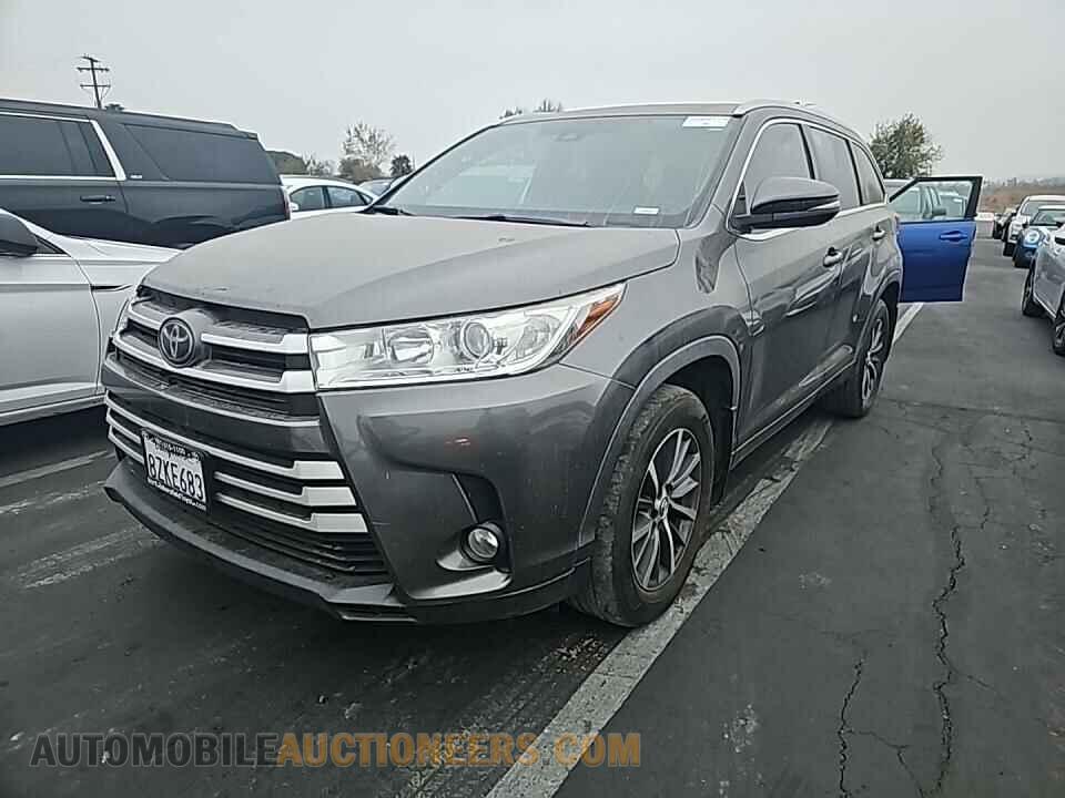 5TDKZRFH2JS538360 Toyota Highlander 2018