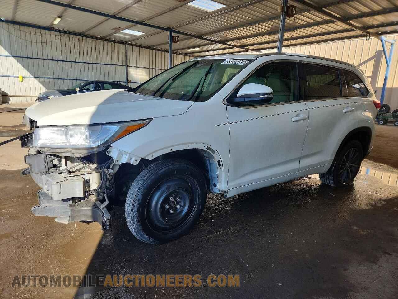 5TDKZRFH2JS538682 TOYOTA HIGHLANDER 2018
