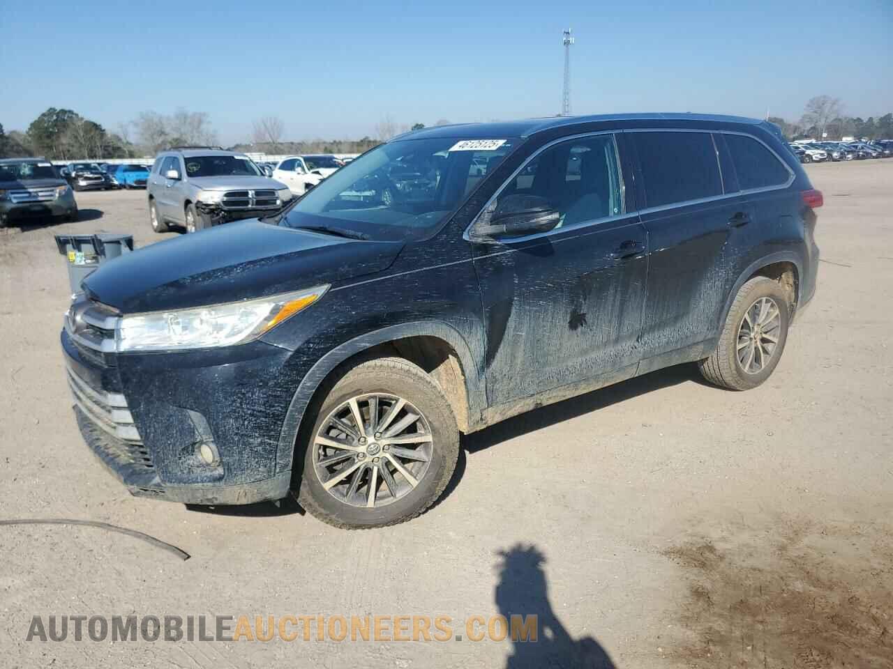 5TDKZRFH3JS545284 TOYOTA HIGHLANDER 2018