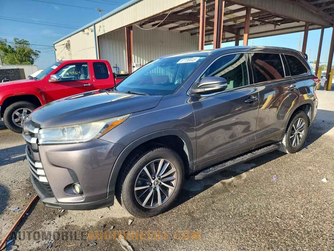 5TDKZRFH3JS547262 TOYOTA HIGHLANDER 2018