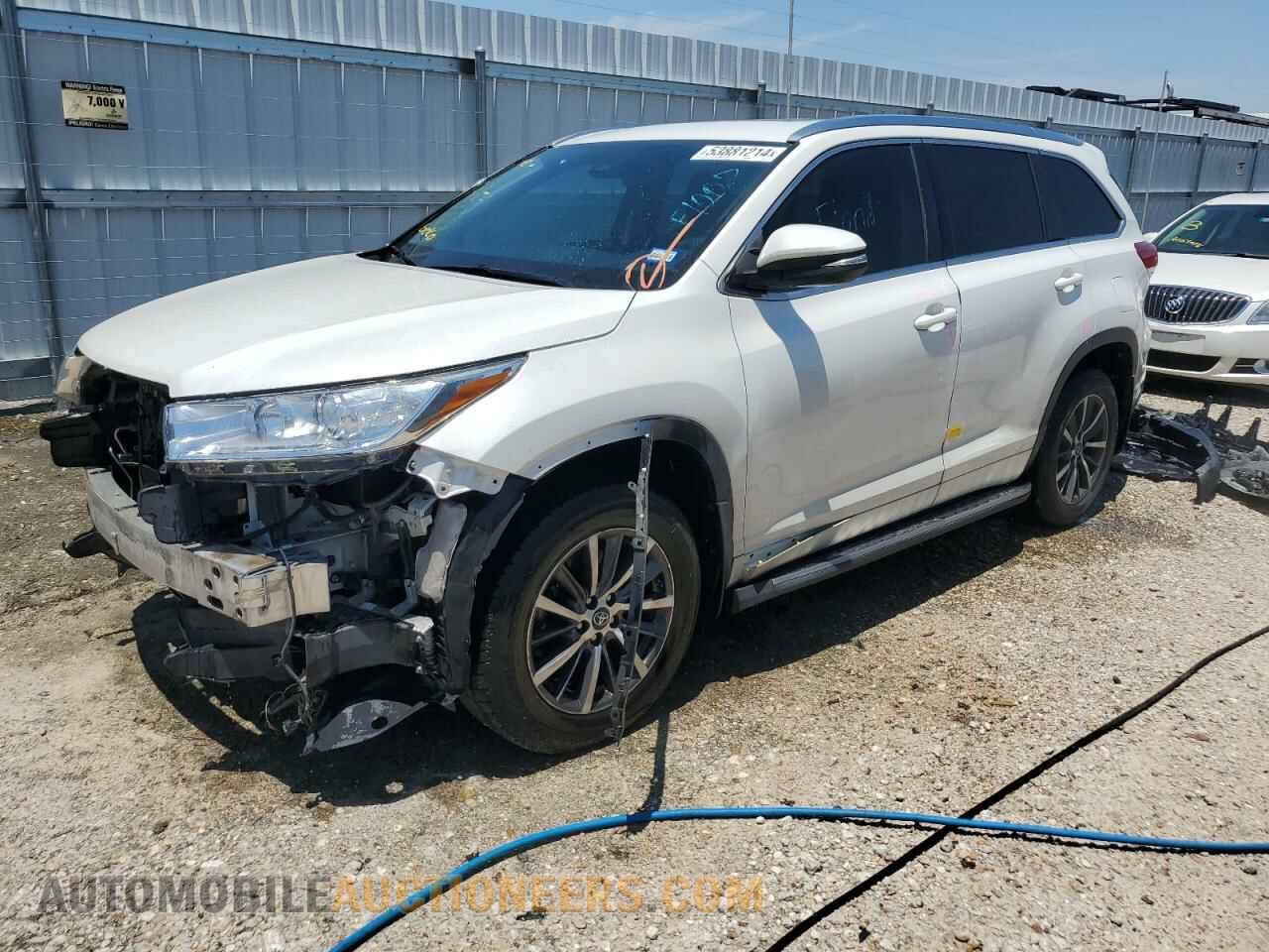 5TDKZRFH4JS545262 TOYOTA HIGHLANDER 2018