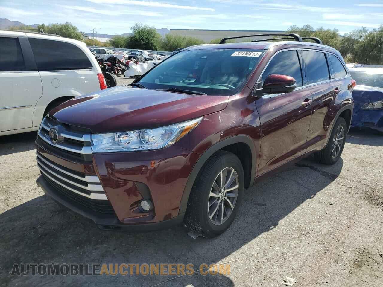 5TDKZRFH5JS248193 TOYOTA HIGHLANDER 2018