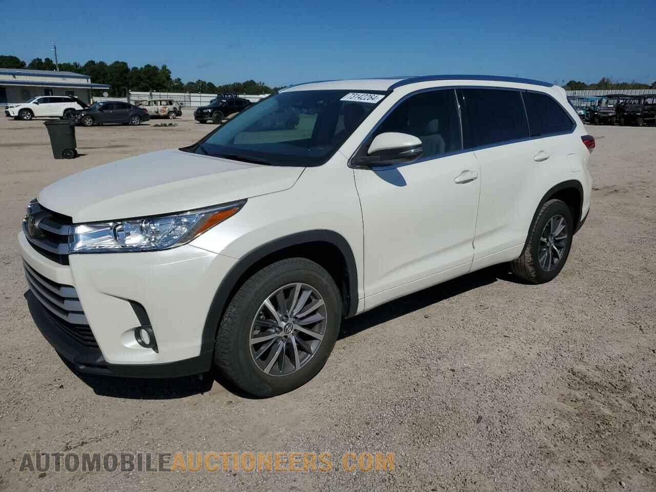 5TDKZRFH5JS541124 TOYOTA HIGHLANDER 2018