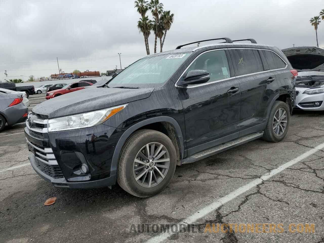 5TDKZRFH8KS563300 TOYOTA HIGHLANDER 2019