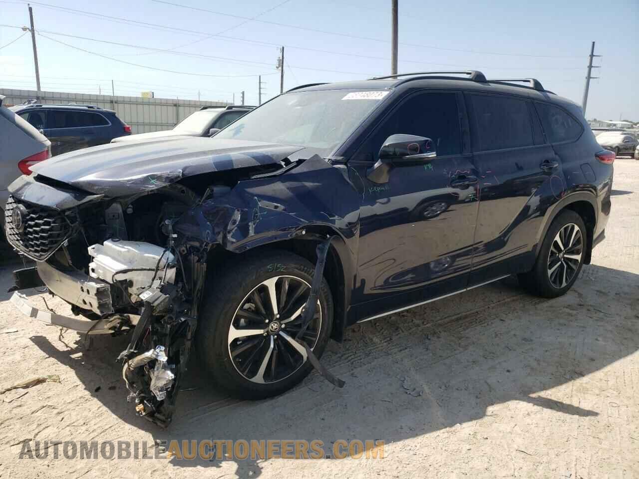 5TDLZRAH3MS078190 TOYOTA HIGHLANDER 2021