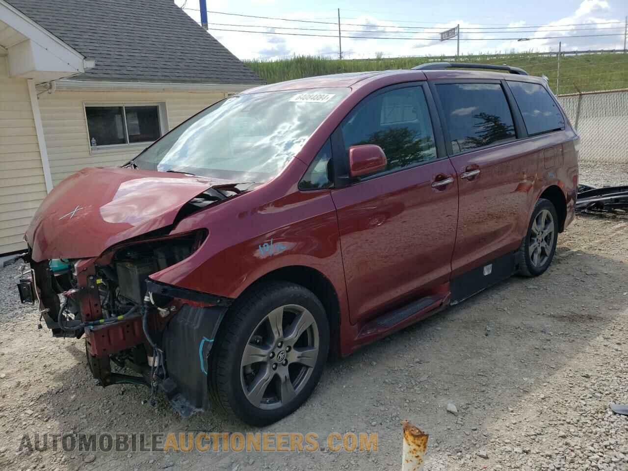 5TDXZ3DC5JS943655 TOYOTA SIENNA 2018