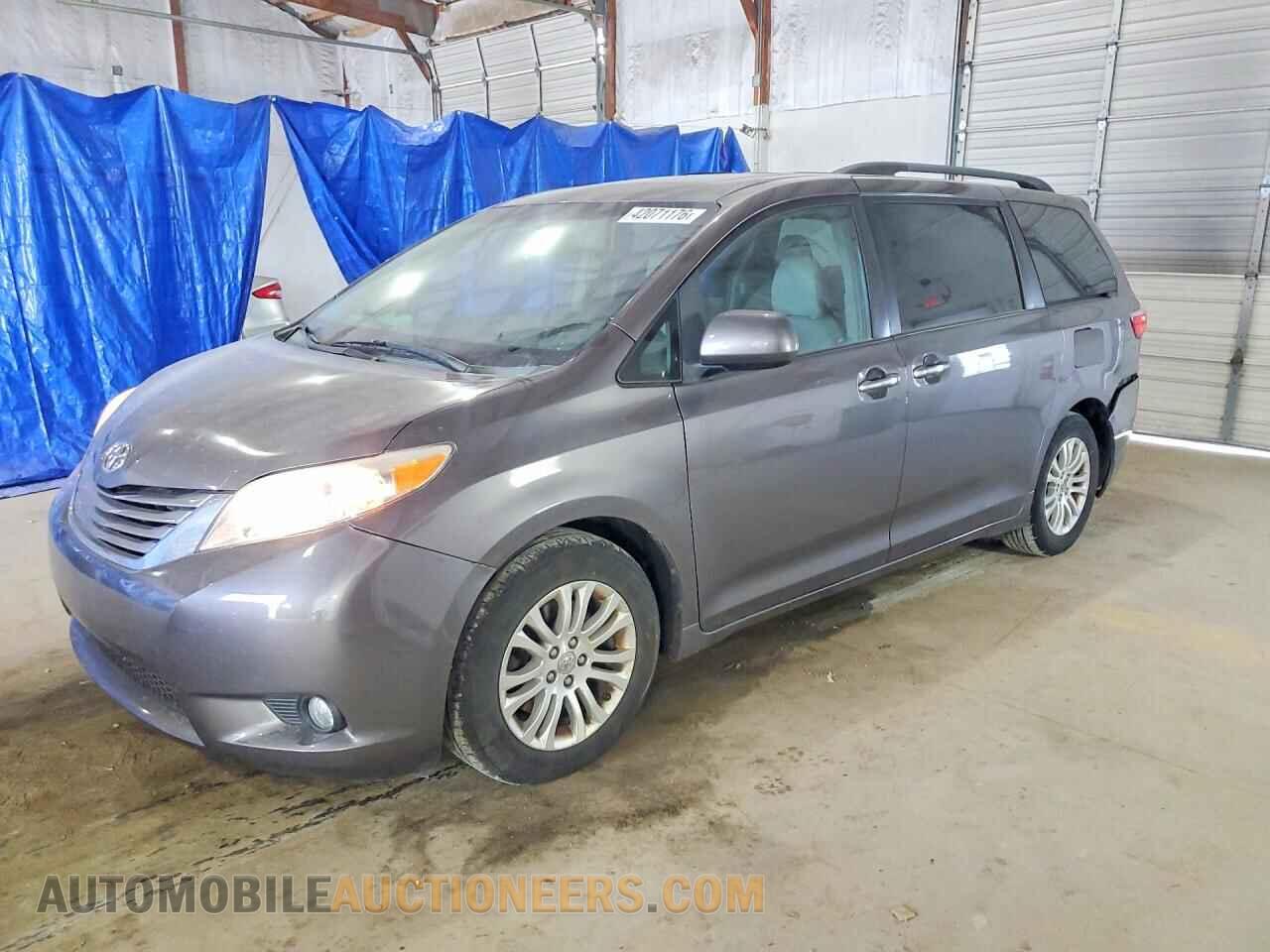 5TDYK3DC4FS601310 TOYOTA SIENNA 2015