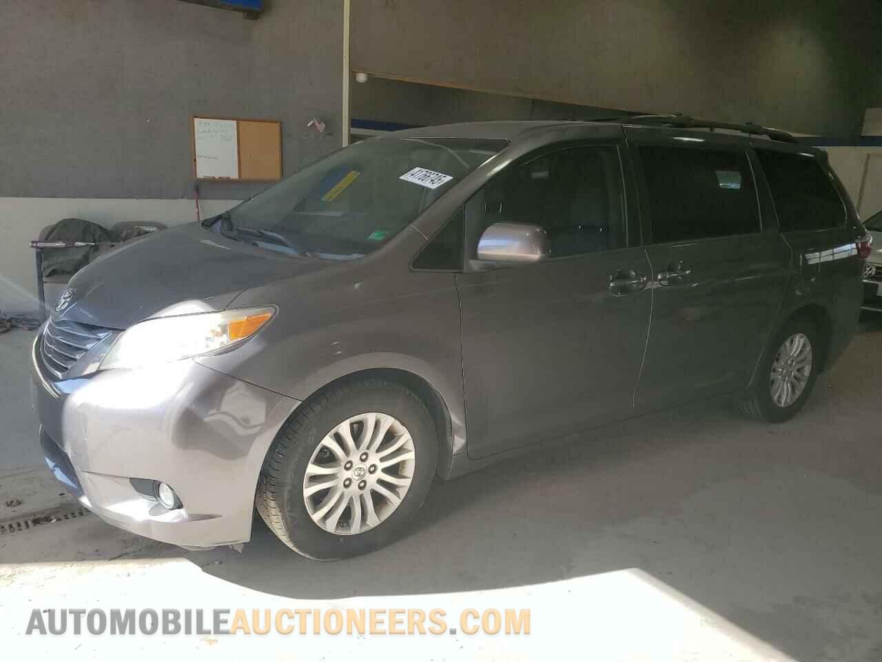 5TDYK3DC5FS577227 TOYOTA All Models 2015