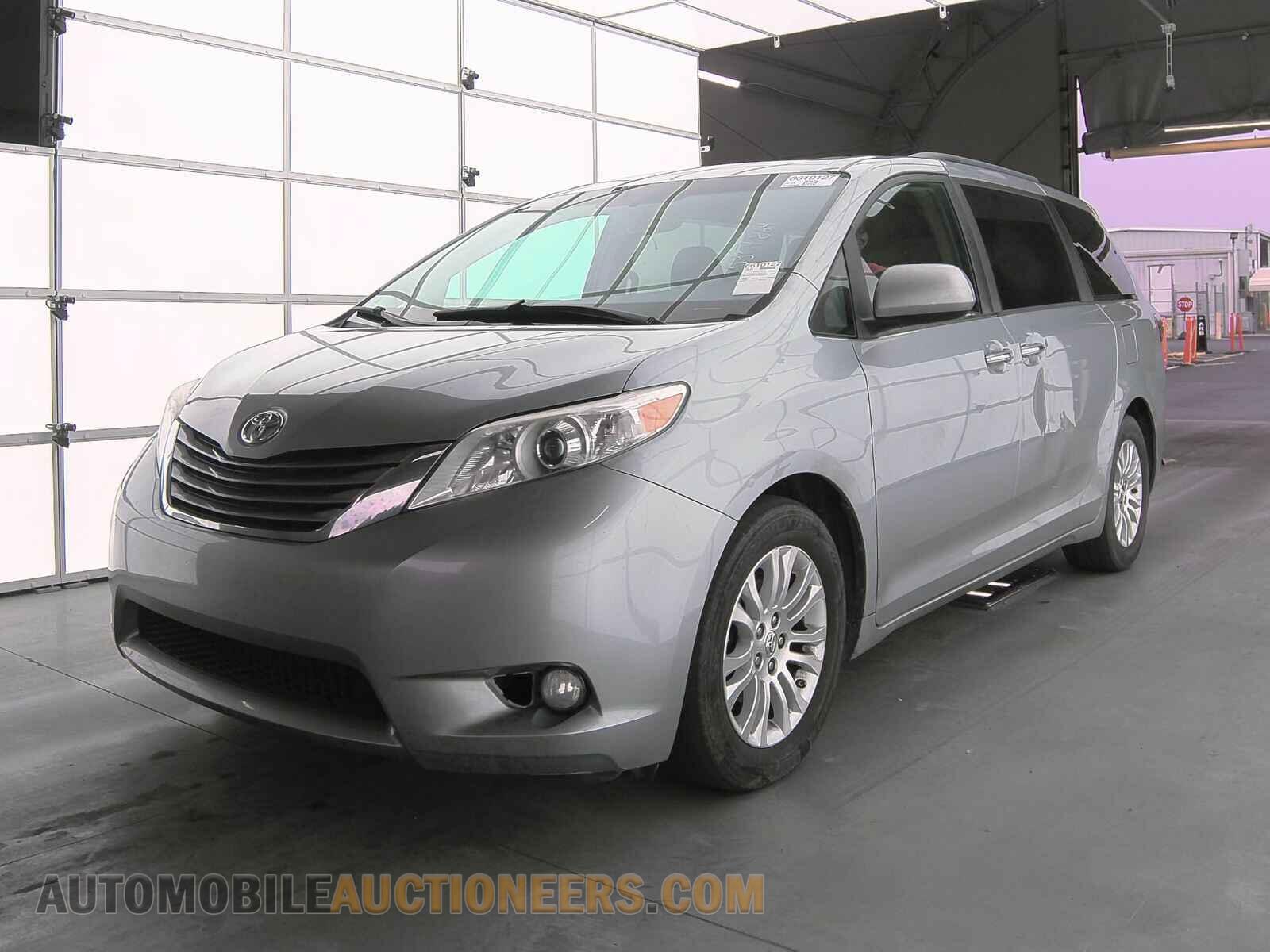 5TDYK3DC6GS711809 Toyota Sienna 2016