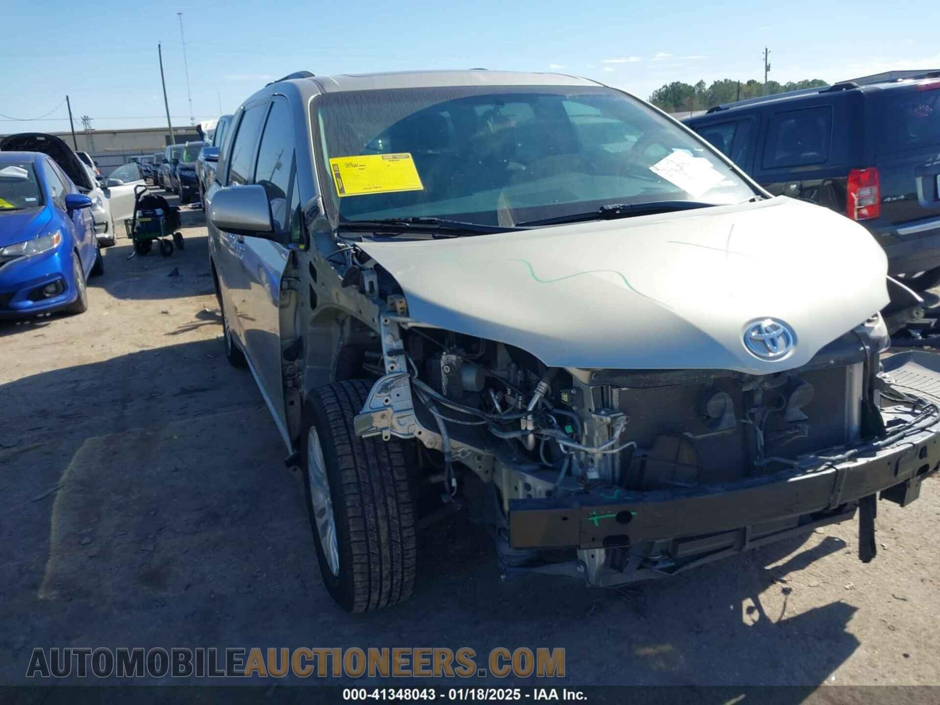5TDYZ3DC2HS800984 TOYOTA SIENNA 2017