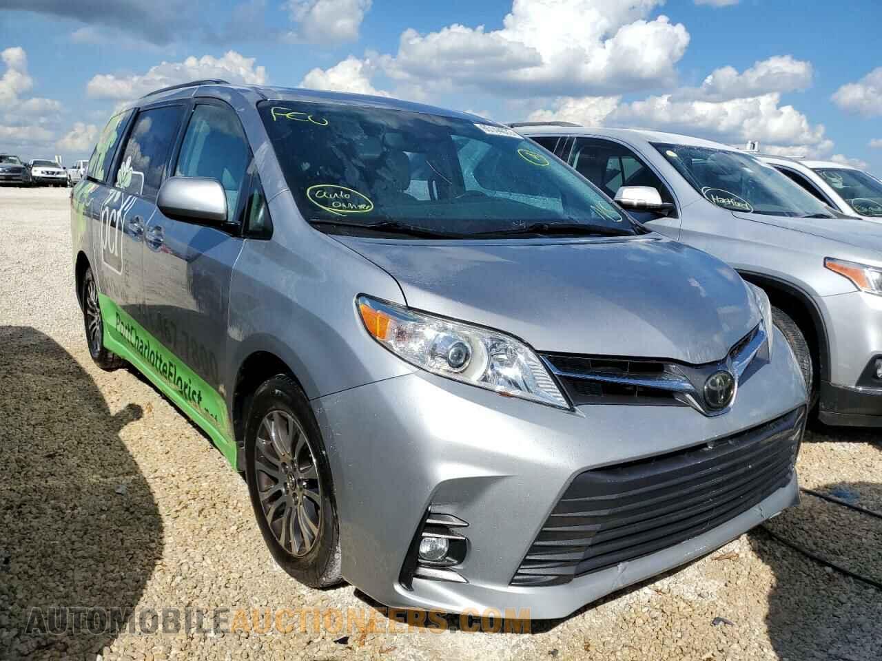 5TDYZ3DC2JS919446 TOYOTA SIENNA 2018