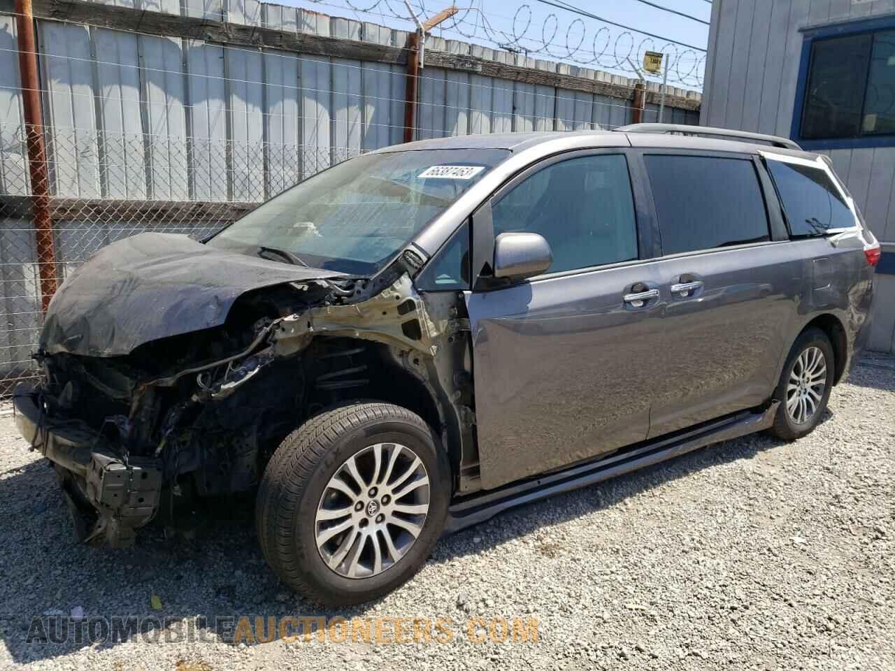 5TDYZ3DC3JS921237 TOYOTA All Models 2018