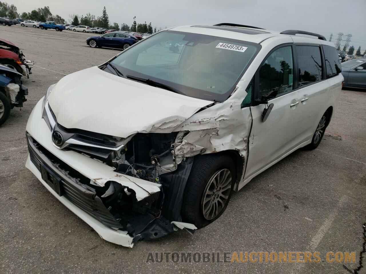 5TDYZ3DC6KS006464 TOYOTA SIENNA 2019