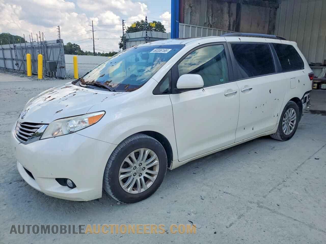 5TDYZ3DC7HS856483 TOYOTA SIENNA 2017