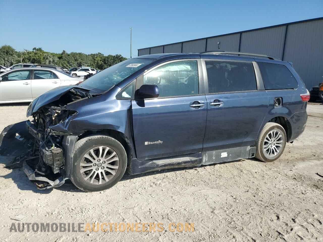 5TDYZ3DC7JS902870 TOYOTA All Models 2018