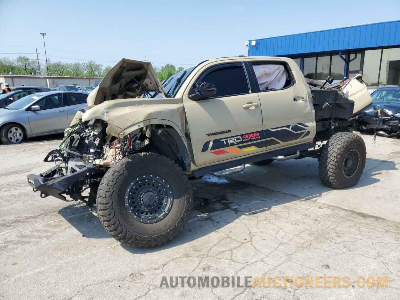 5TFCZ5AN1JX127195 TOYOTA TACOMA 2018
