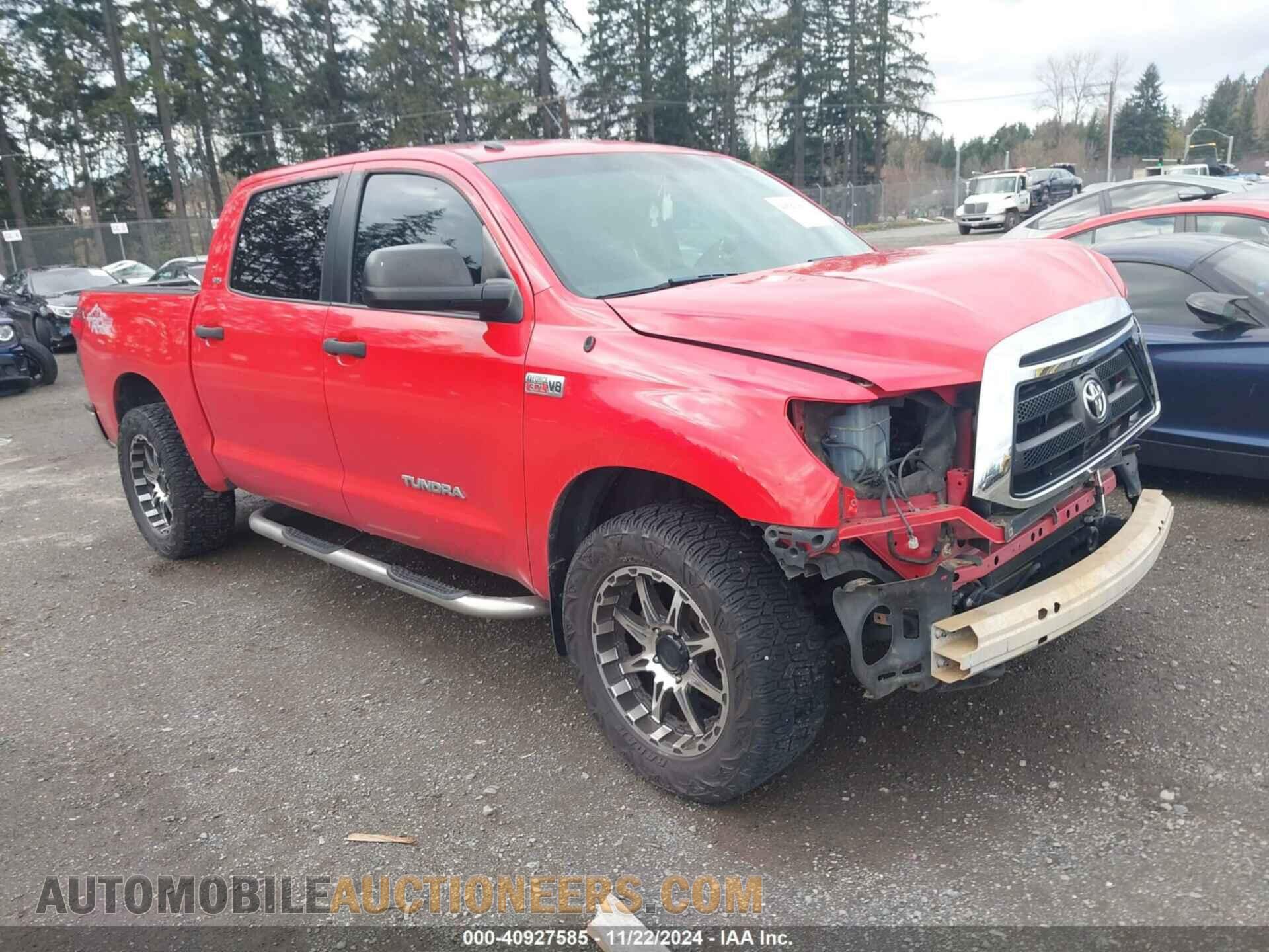 5TFDW5F19BX160661 TOYOTA TUNDRA 2011