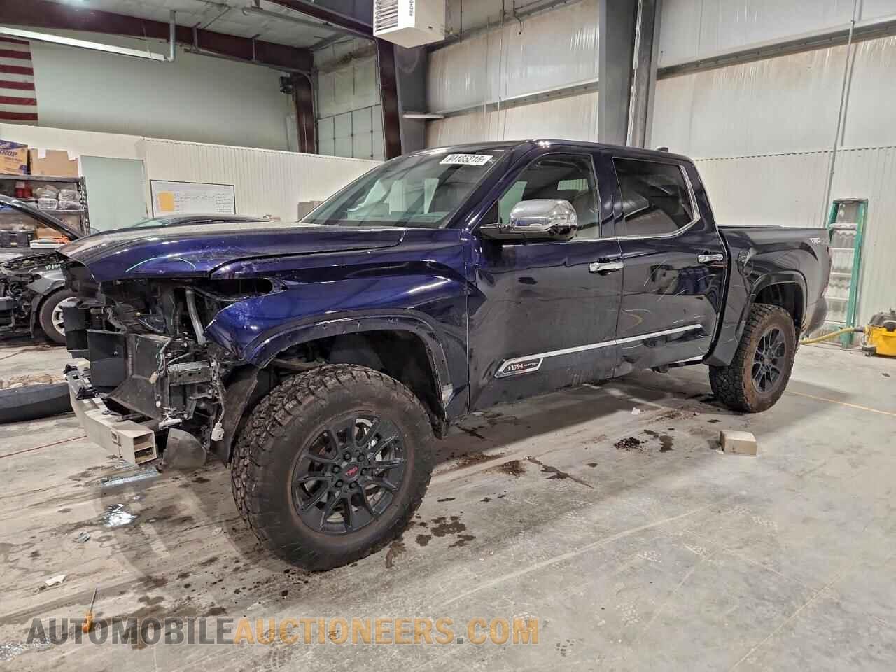 5TFMA5DB6SX261599 TOYOTA TUNDRA 2025