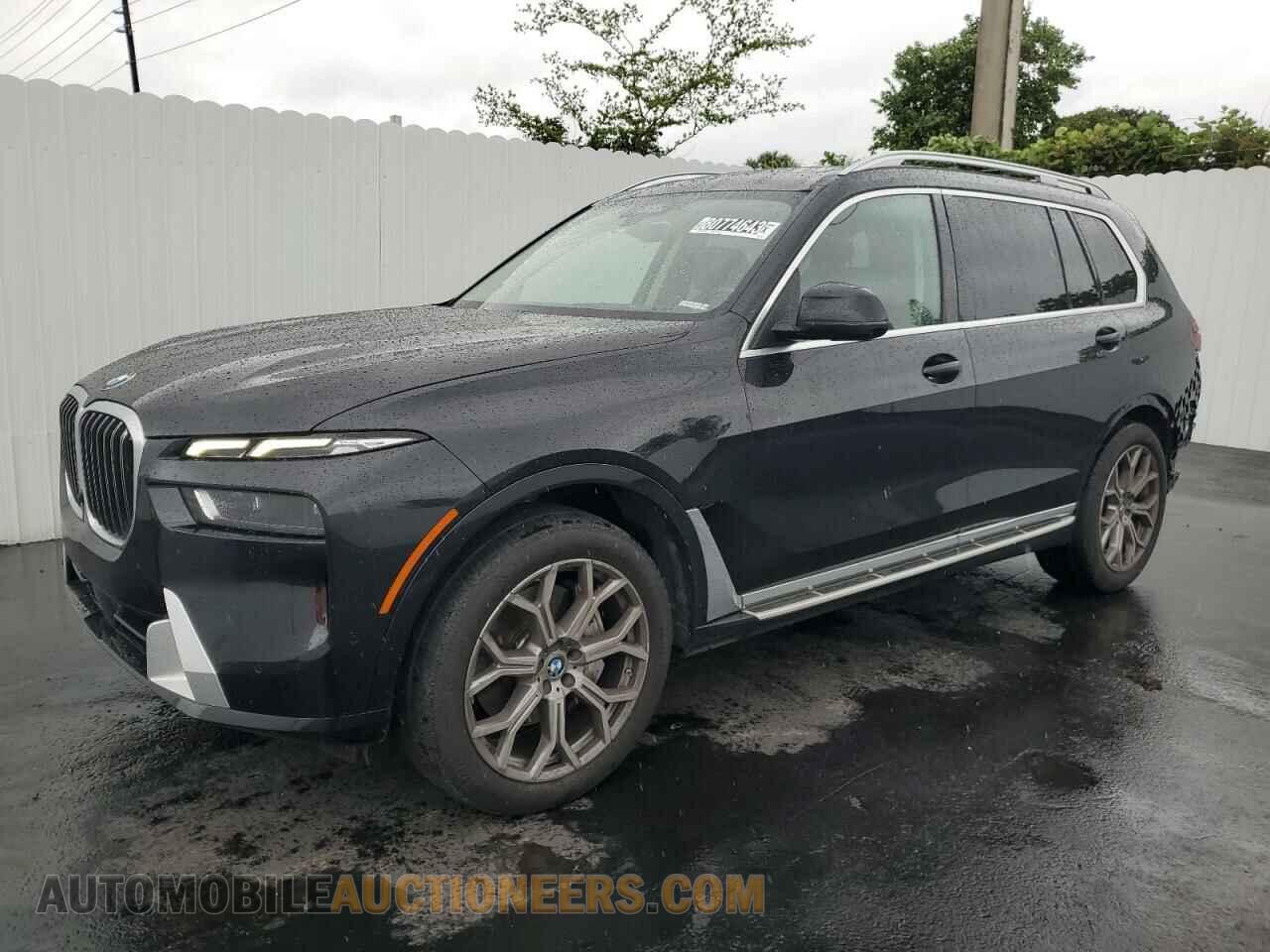 5UX23EM00P9P20233 BMW X7 2023