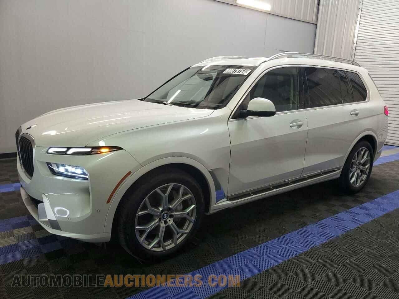 5UX23EM00P9R19699 BMW X7 2023