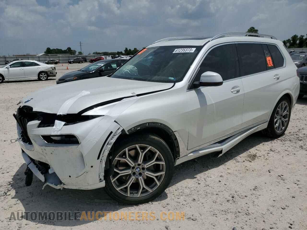 5UX23EM00P9R84875 BMW X7 2023