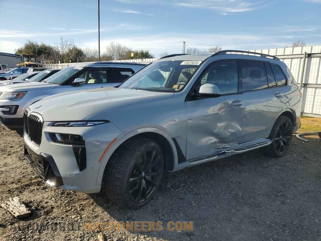 5UX23EM01P9S04138 BMW X7 2023