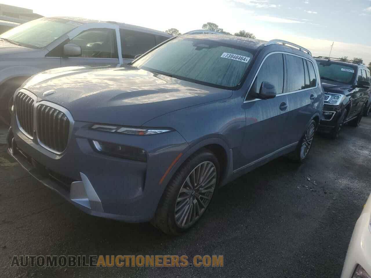 5UX23EM01R9U97364 BMW X7 2024
