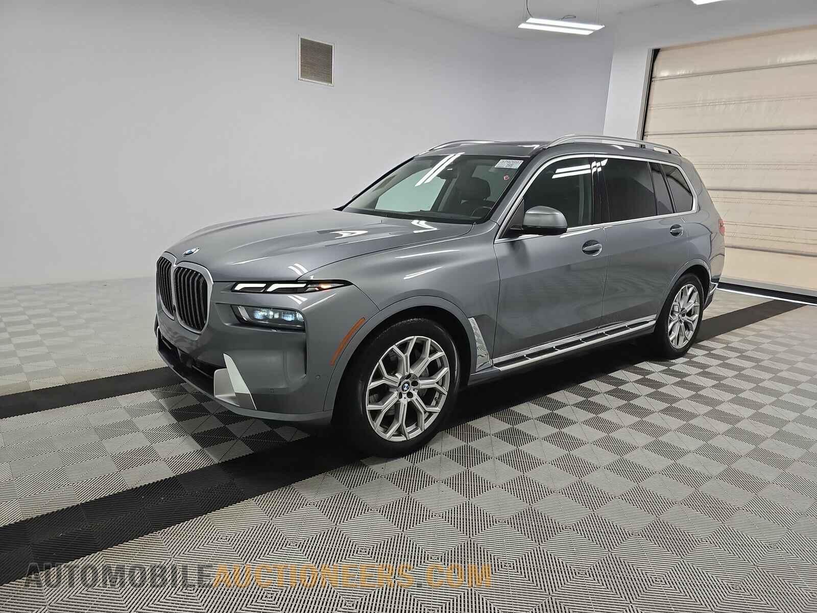 5UX23EM02P9R20014 BMW X7 2023