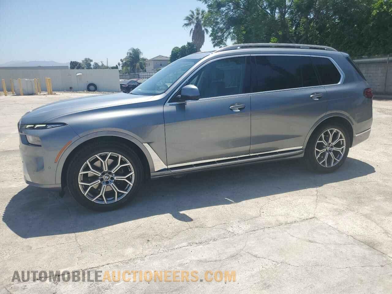 5UX23EM03P9P12370 BMW X7 2023