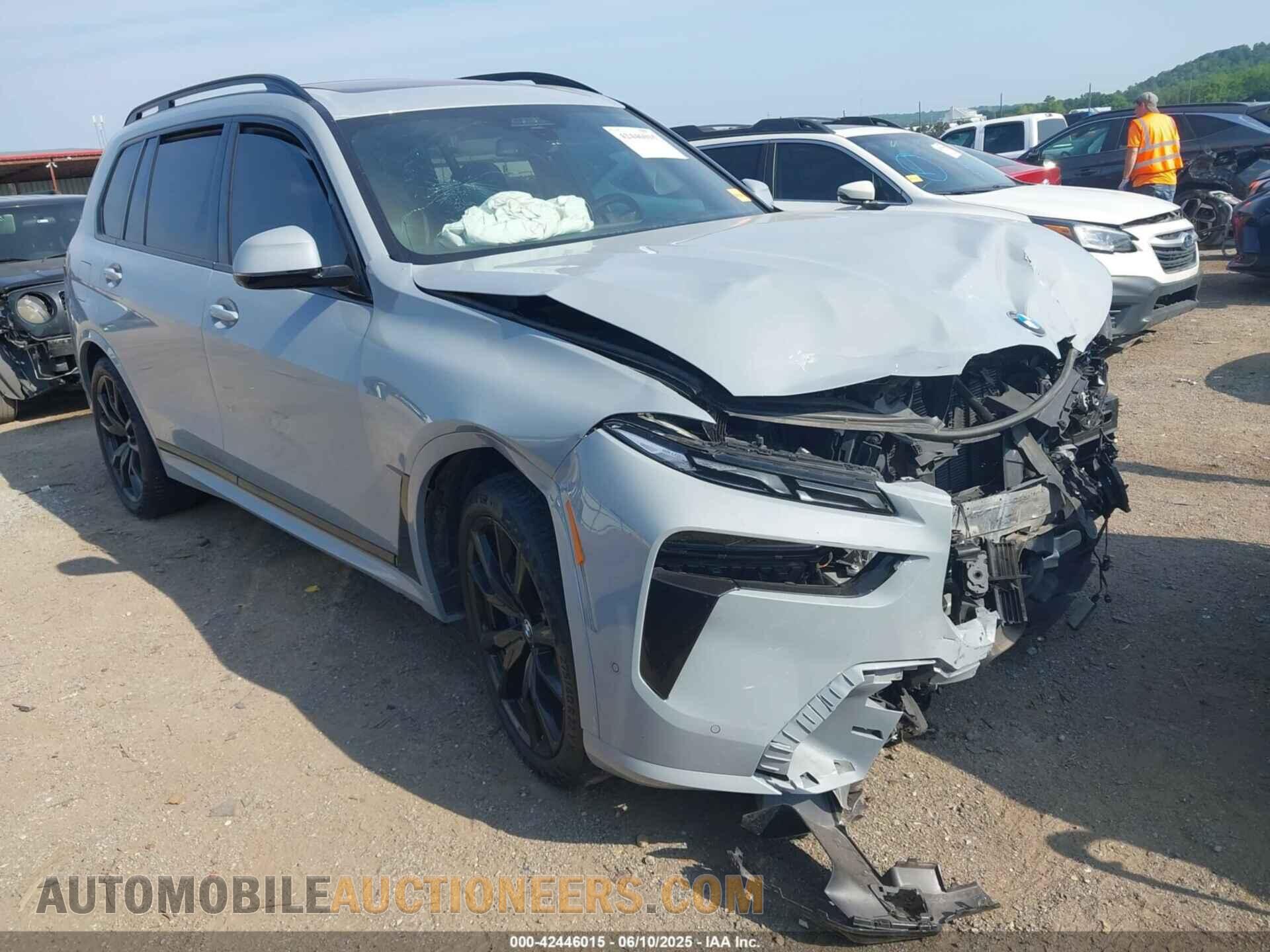 5UX23EM03P9P71869 BMW X7 2023