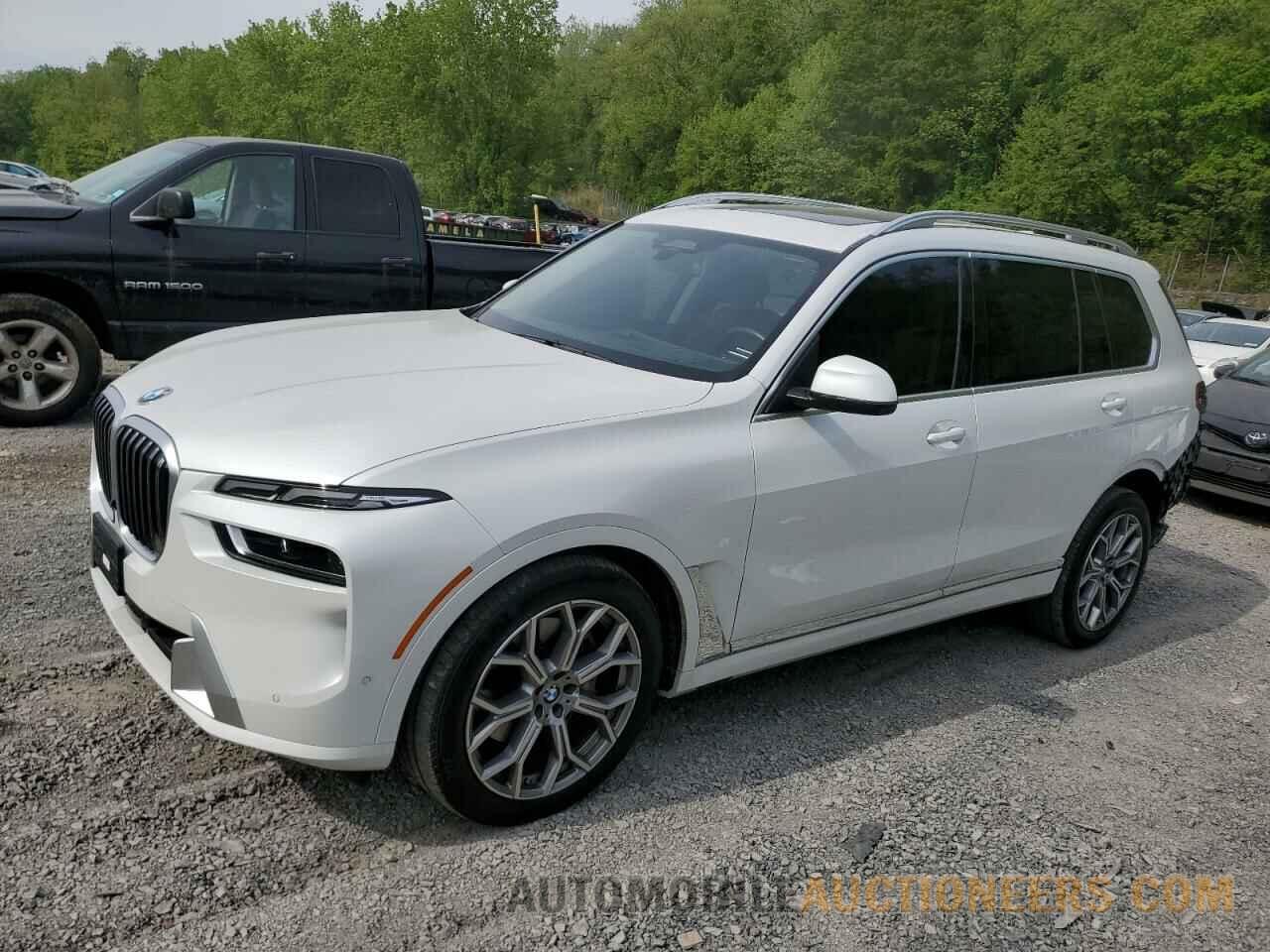 5UX23EM03R9U92778 BMW X7 2024