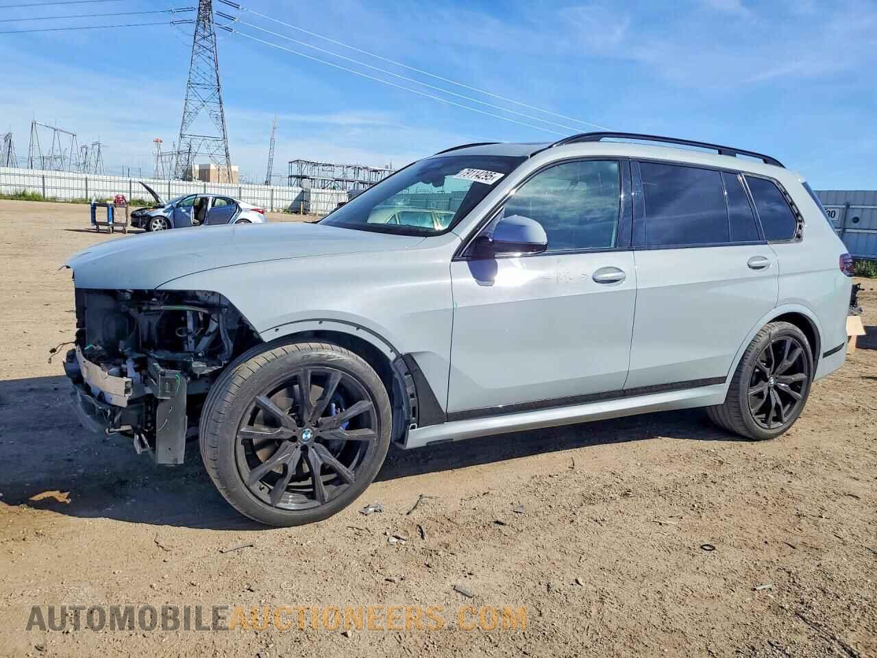 5UX23EM04P9N84656 BMW X7 2023