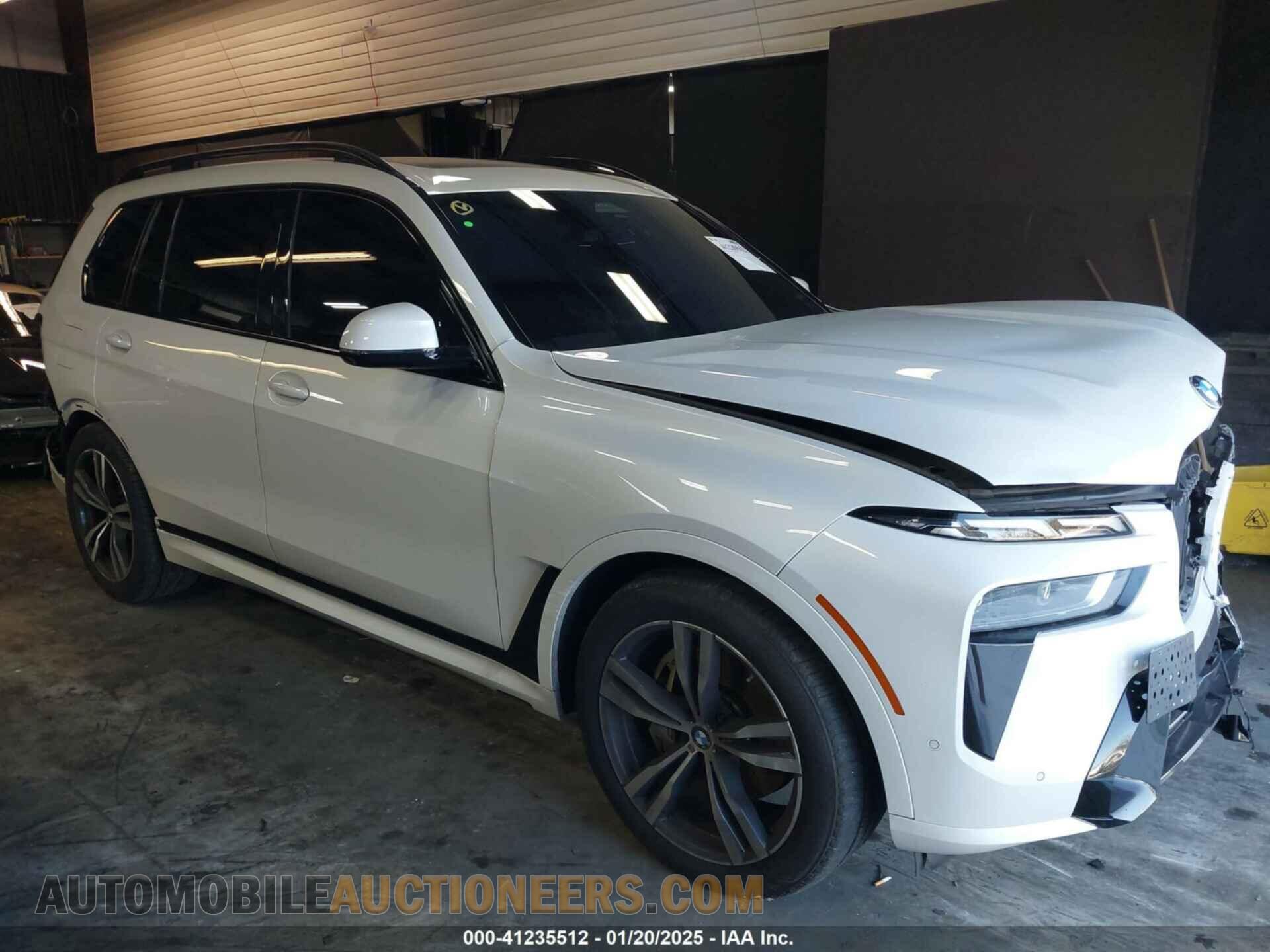 5UX23EM04P9P96036 BMW X7 2023