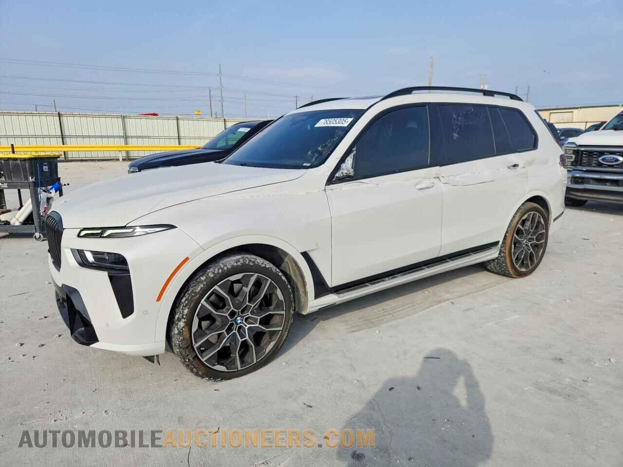 5UX23EM04P9R93367 BMW X7 2023