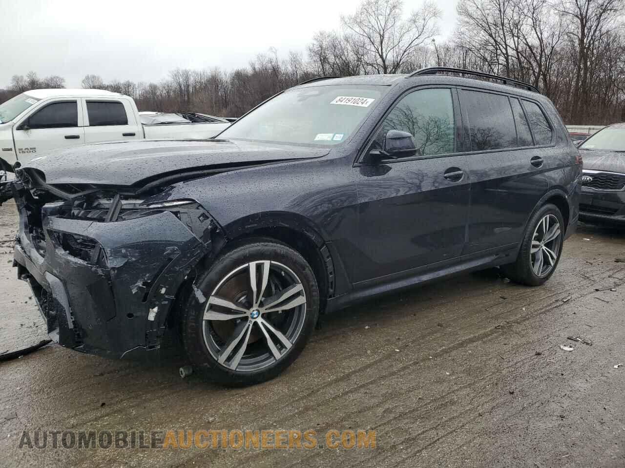 5UX23EM06P9R84427 BMW X7 2023