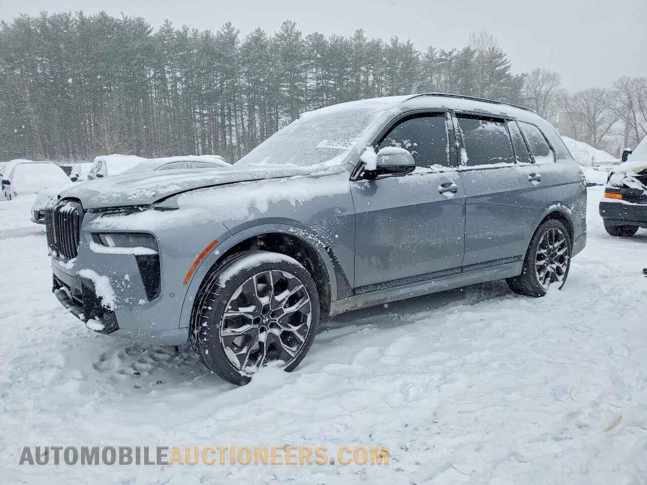 5UX23EM06R9U62884 BMW X7 2024