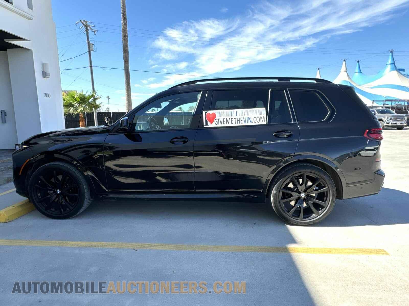 5UX23EM07P9R16220 BMW X7 Sp 2023