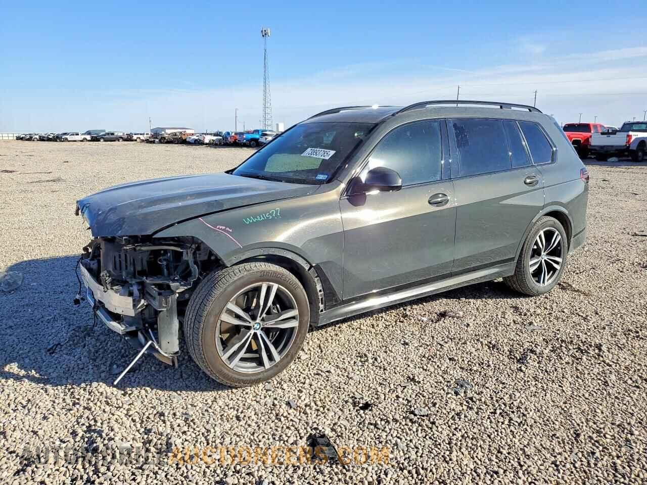 5UX23EM08P9R18462 BMW X7 2023