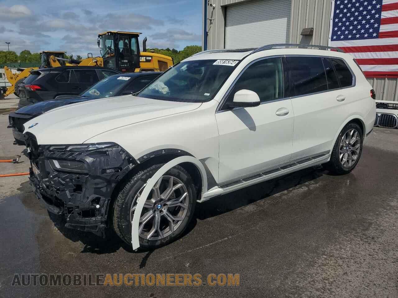 5UX23EM08R9U60005 BMW X7 2024
