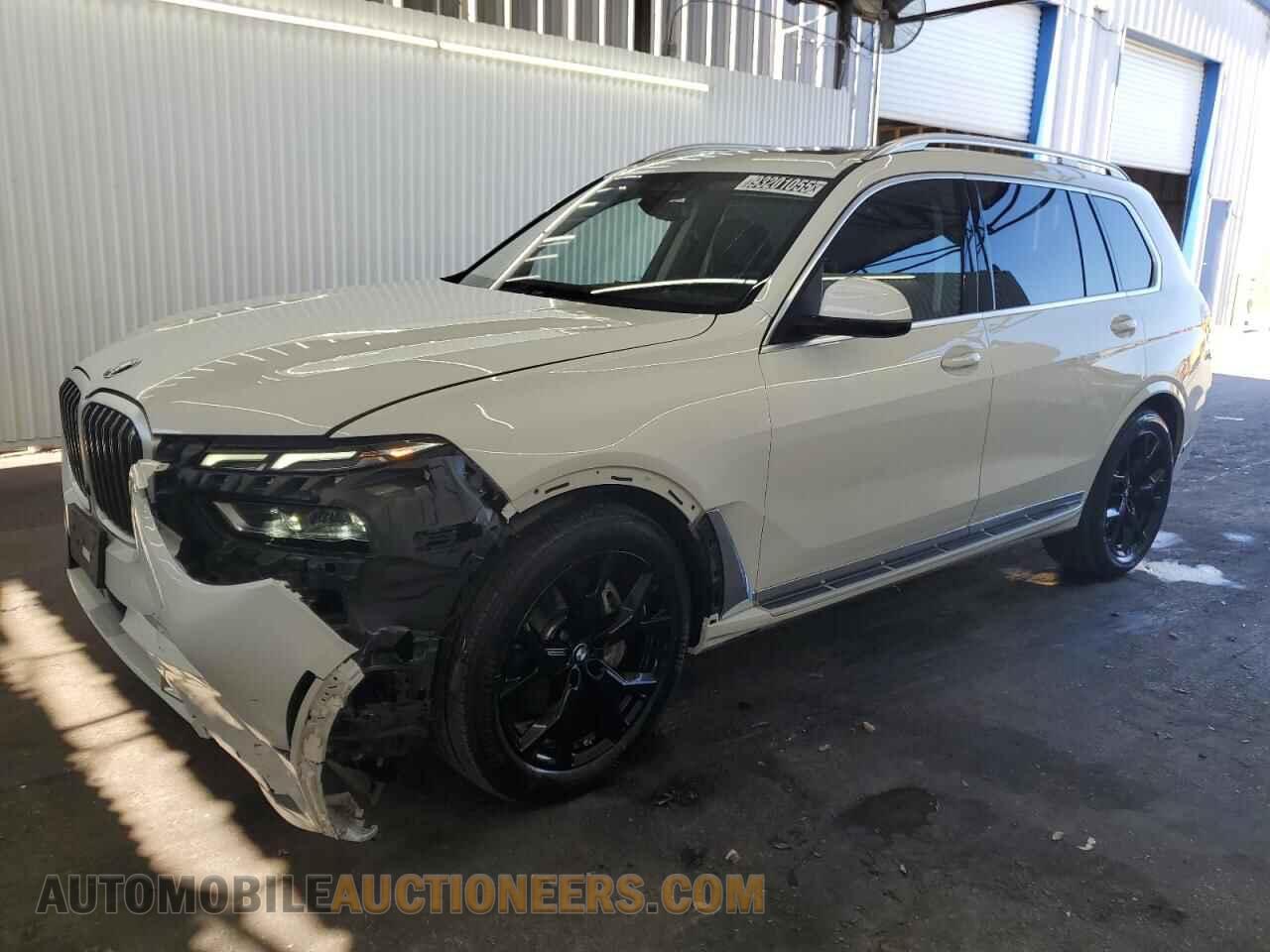 5UX23EM09S9Z52001 BMW X7 2025