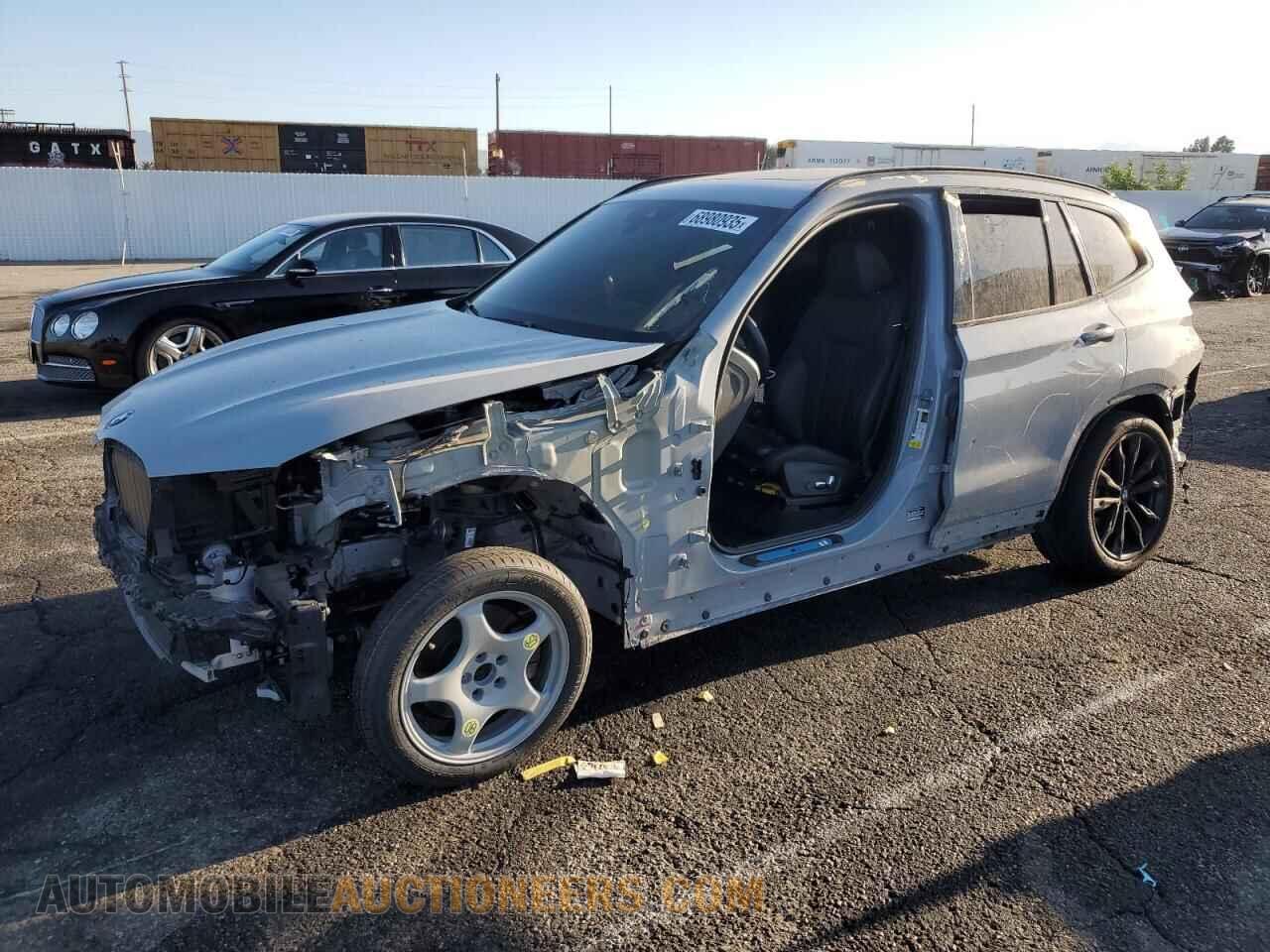 5UX43DP01P9P15976 BMW X3 2023