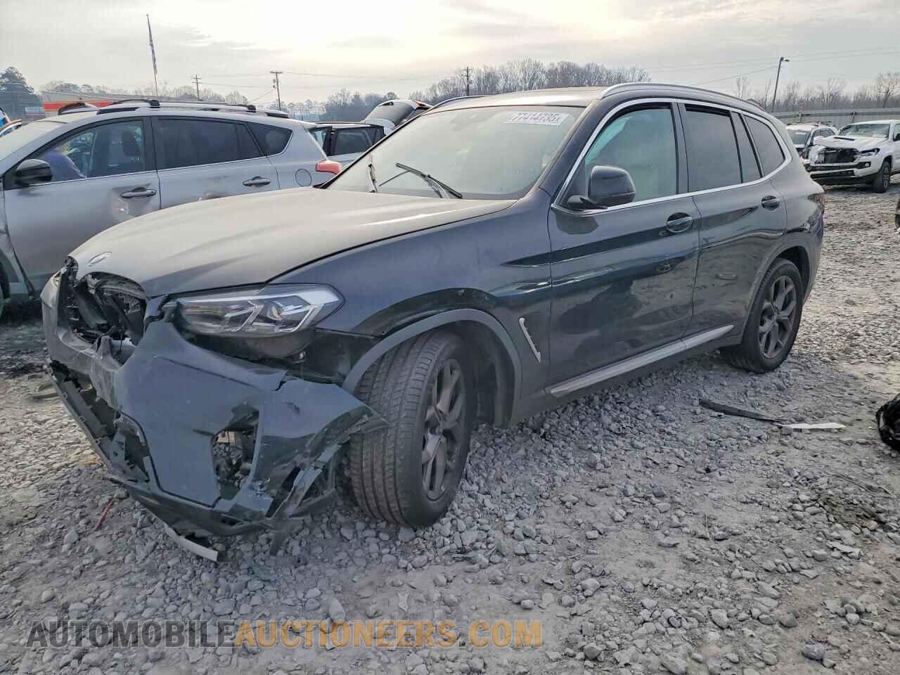 5UX43DP02N9J20003 BMW X3 2022