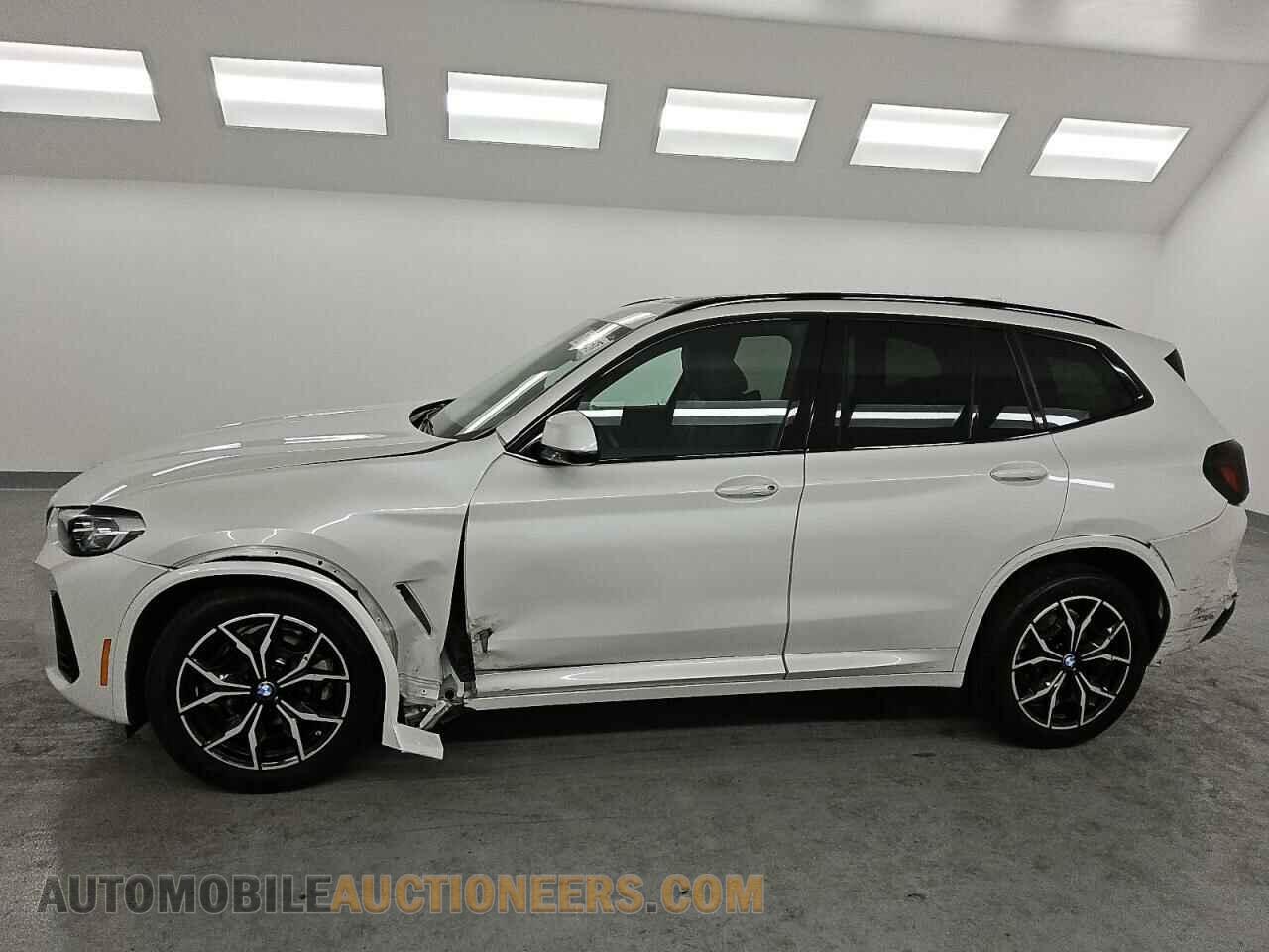 5UX43DP05R9W55607 BMW X3 2024