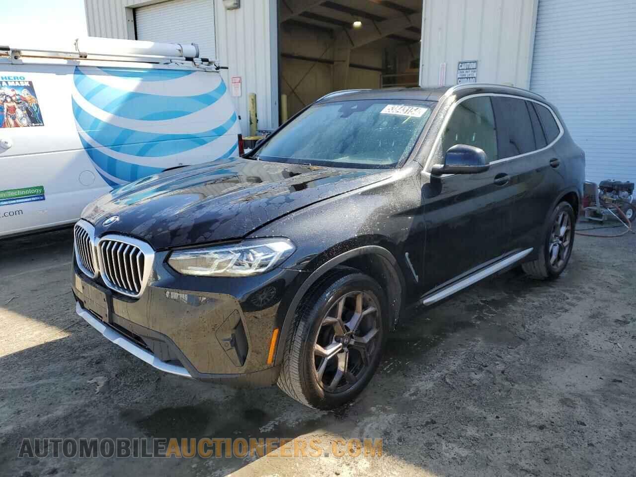 5UX53DP01P9S16213 BMW X3 2023