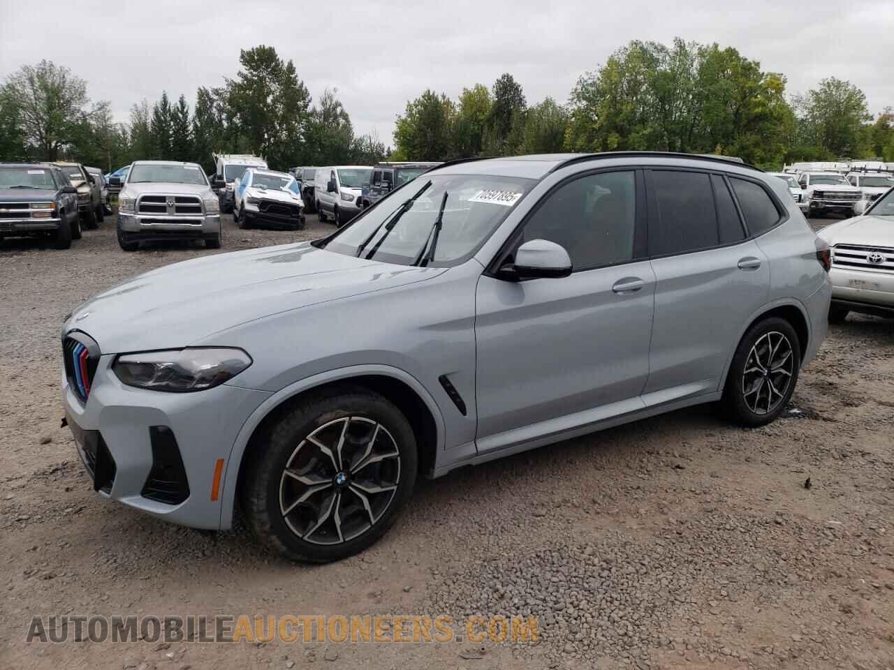 5UX53DP01P9T32575 BMW X3 2023